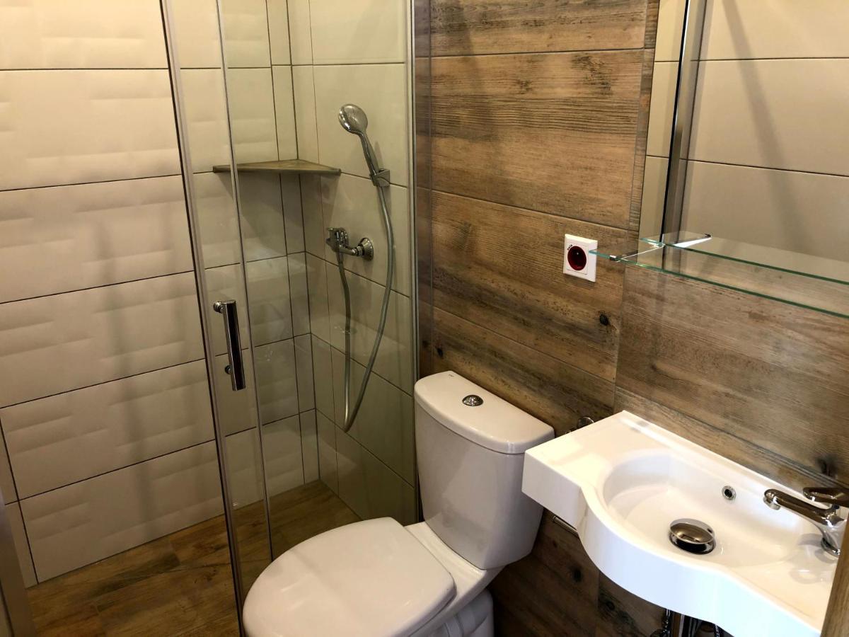 Апартаменты Zefir Pokoje Унесьце Экстерьер фото